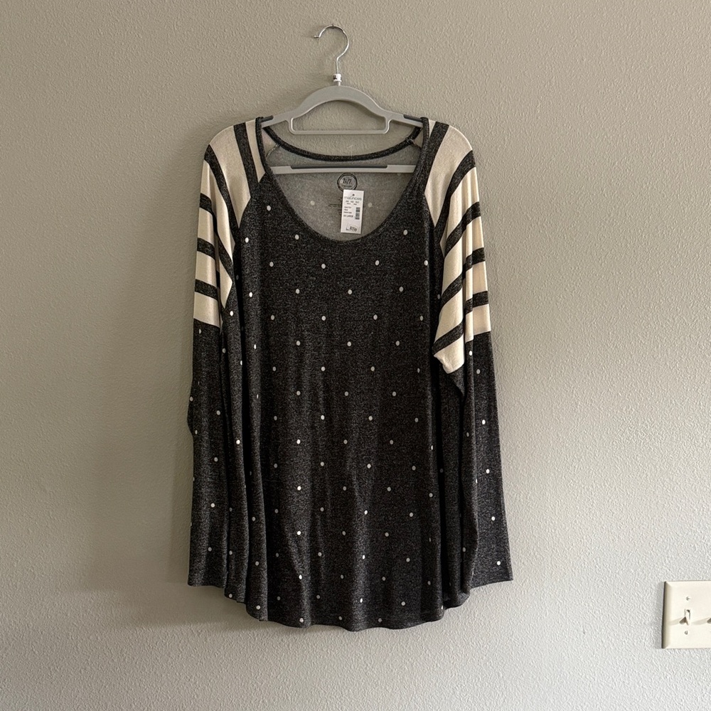 Maurices Black and Cream Striped Long Sleeve Top